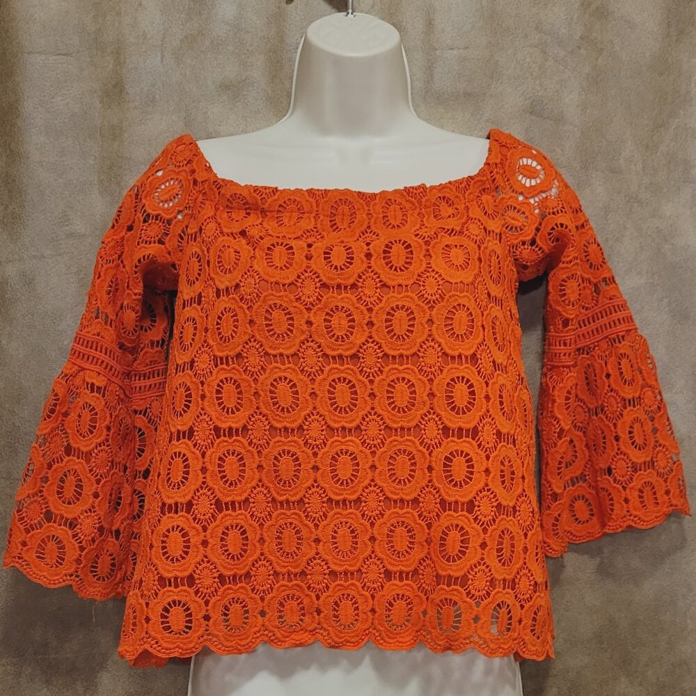 Lace bell sleeve top